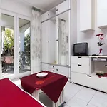 Apartament In Istrien 8360 Valbandon