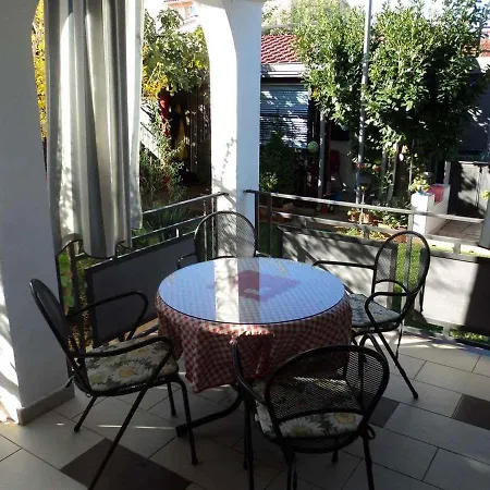 Apartment In Istrien 8360 Valbandon
