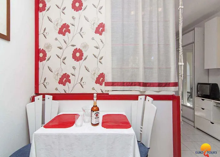 In Istrien 8360 Appartement Valbandon